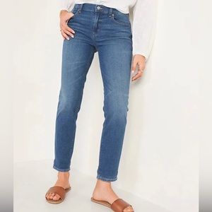 Old Navy Boyfriend Straight Jeans
